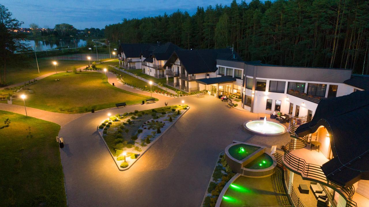 Rezydencja Sosnowa Luxury Hotel ยานุฟ ลูเบลสกี ภายนอก รูปภาพ